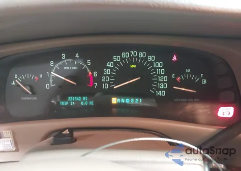 1998 Buick Park Avenue z USA, uszkodzony, nr VIN 1G4CW52K6W4654442